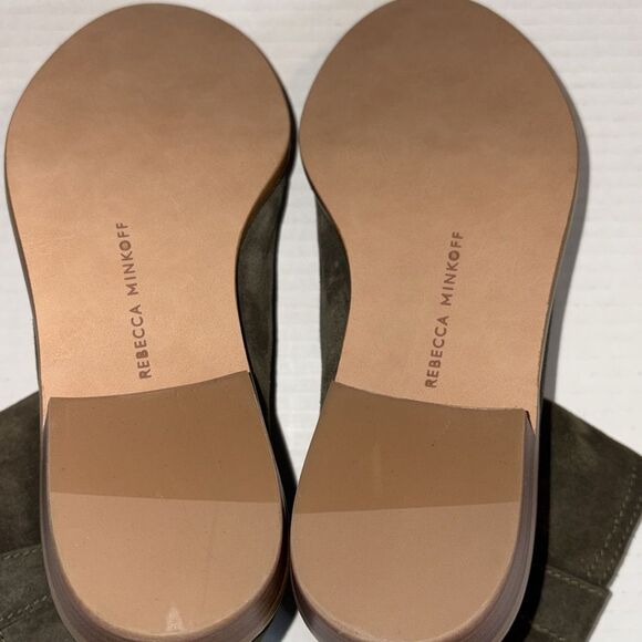 NWOT Rebecca Minkoff Chasidy Olive green suede short boots size 5 - Picture 8 of 8